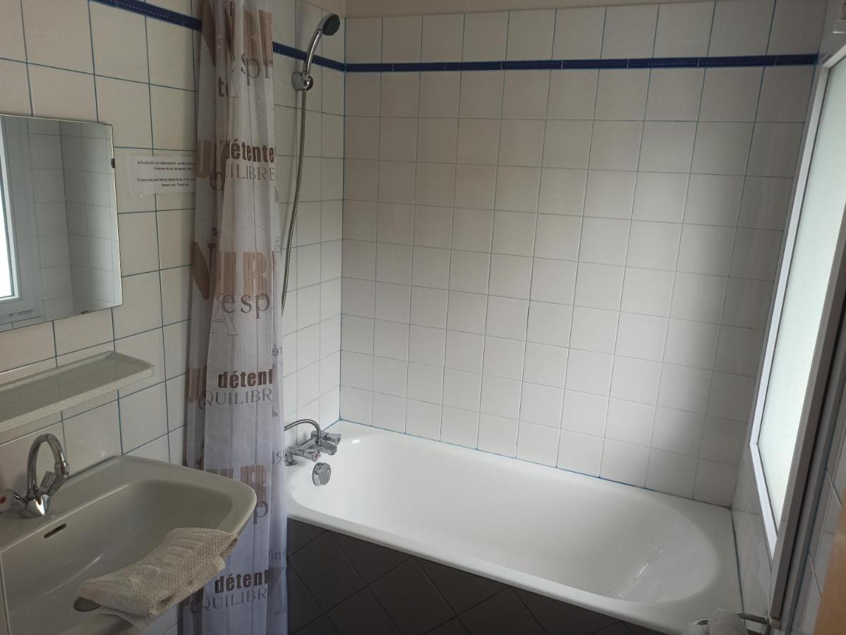 La Pierre Blanche Hotel Luzenac Екстериор снимка